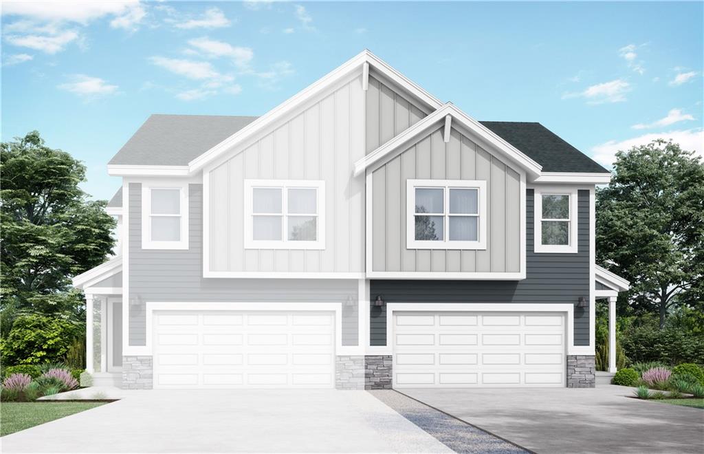 1st image of 1421 S 4th St E, Louisburg, KS 66053 | MLS# 2632728