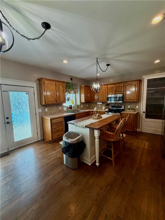 5th image of 1437 Coventry Ln, Liberty, MO 64068 | MLS# 2632733