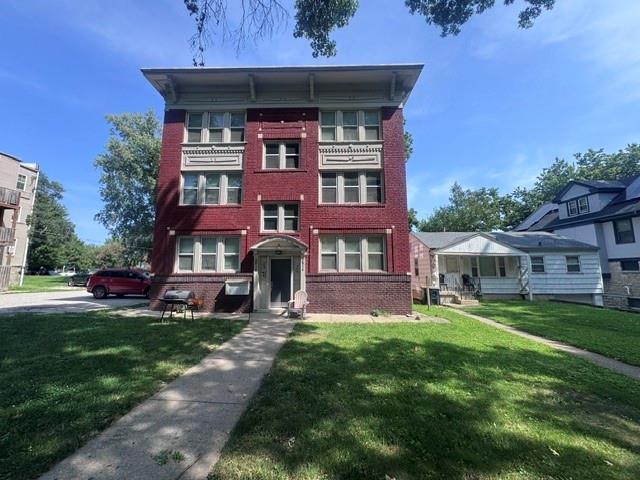 2nd image of 2912 Lockridge St, Kansas City, MO 64128 | MLS# 2632737