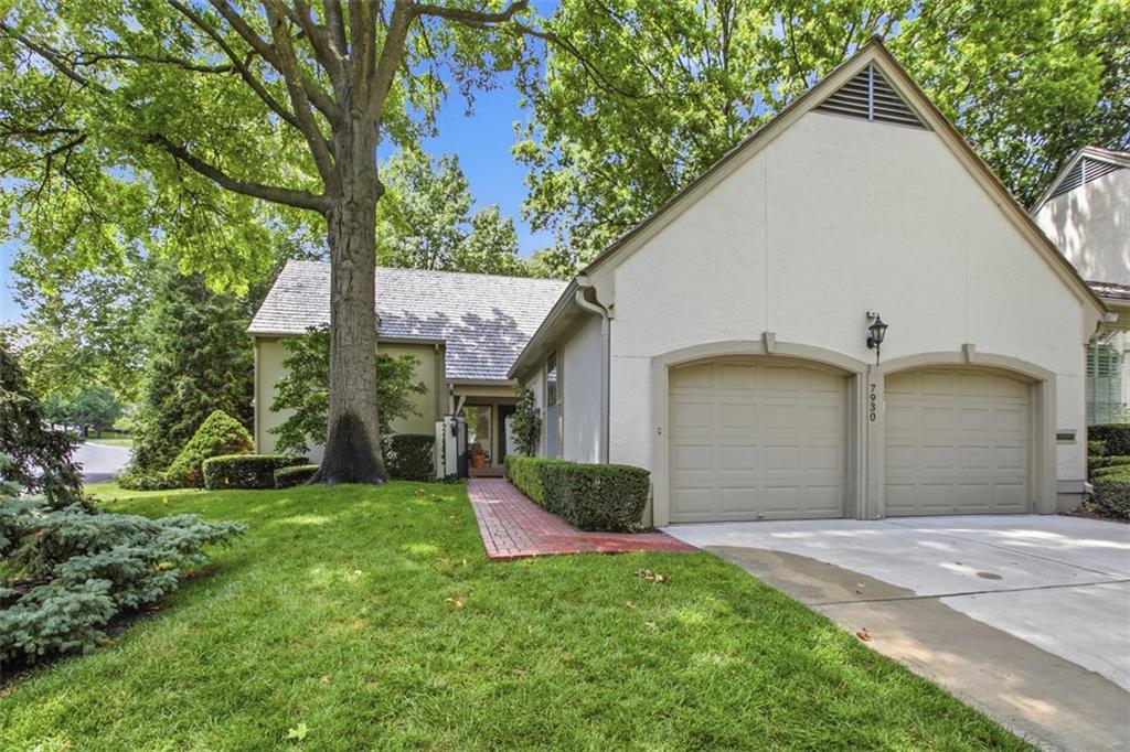 1st image of 7930 Bristol Ct, Prairie Village, KS 66208 | MLS# 2632746