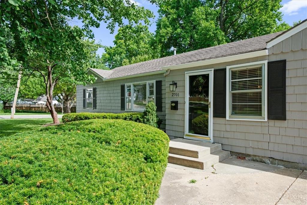 2nd image of 2701 W 47th Ter, Westwood, KS 66205 | MLS# 2632763