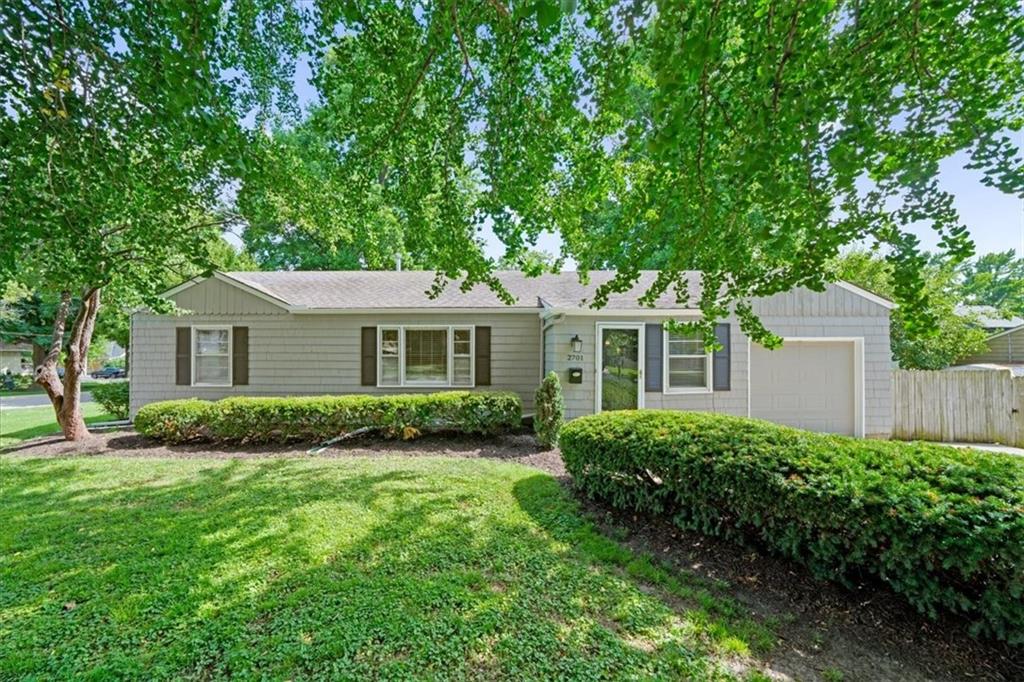 1st image of 2701 W 47th Ter, Westwood, KS 66205 | MLS# 2632763
