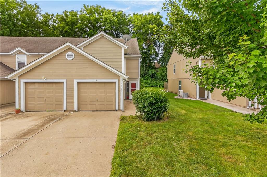 1st image of 15521 E 48th St, Kansas City, MO 64136 | MLS# 2632790