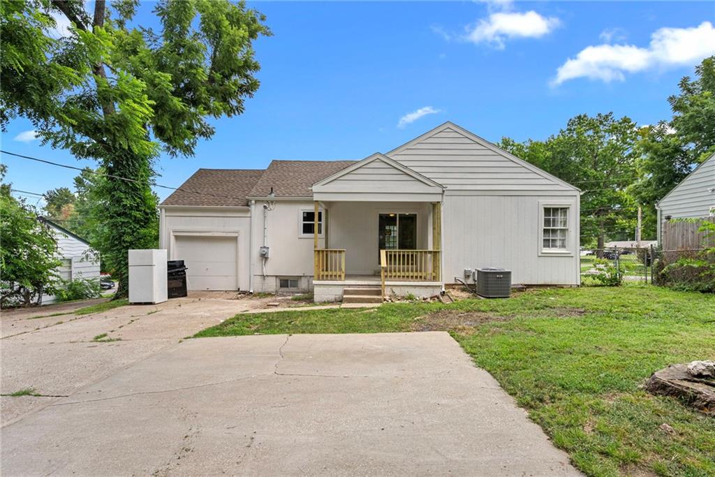 23rd image of 6804 Raytown Rd, Raytown, MO 64133 | MLS# 2632799