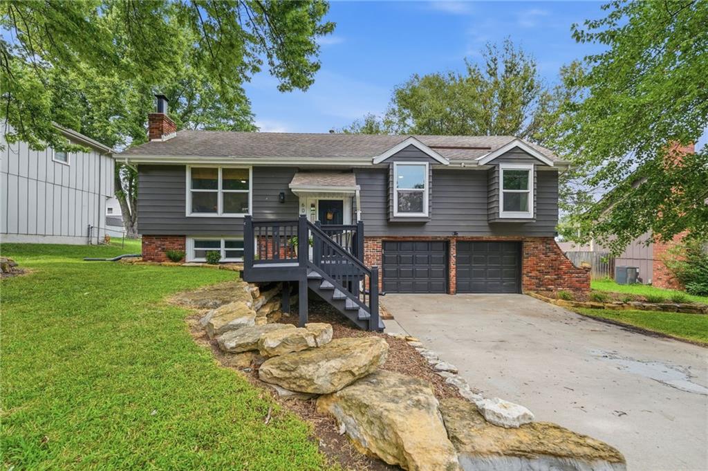 1st image of 604 E Northview St, Olathe, KS 66061 | MLS# 2632820