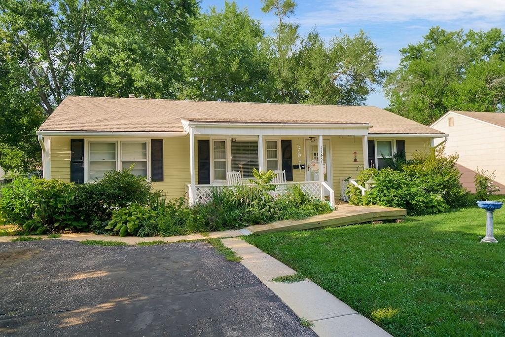 1st image of 11421 W 69th St, Shawnee, KS 66203 | MLS# 2632821