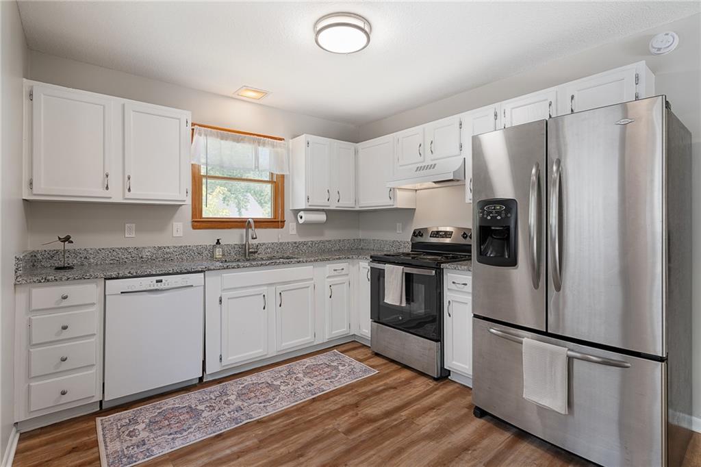 5th image of 2416 Bryce Ct, Lawrence, KS 66047 | MLS# 2632839