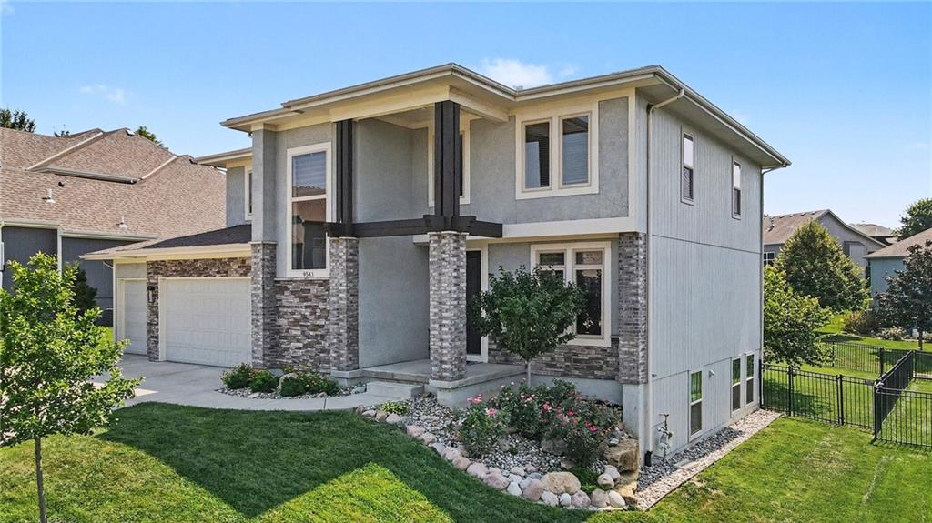 3rd image of 9543 N Kentucky Ave, Kansas City, MO 64157 | MLS# 2632857