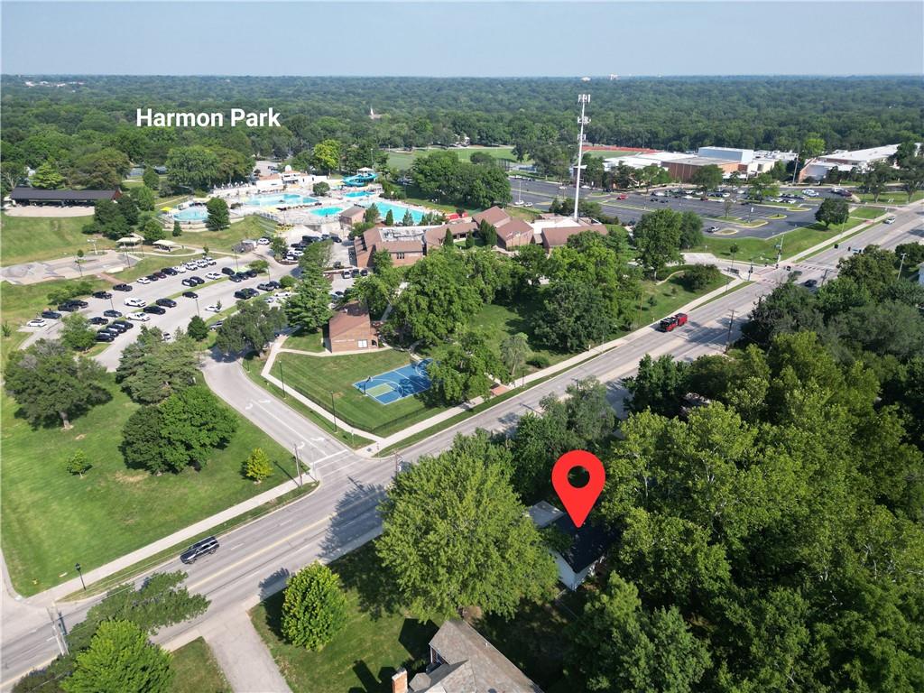 31st image of 7733 Mission Rd, Prairie Village, KS 66208 | MLS# 2632908