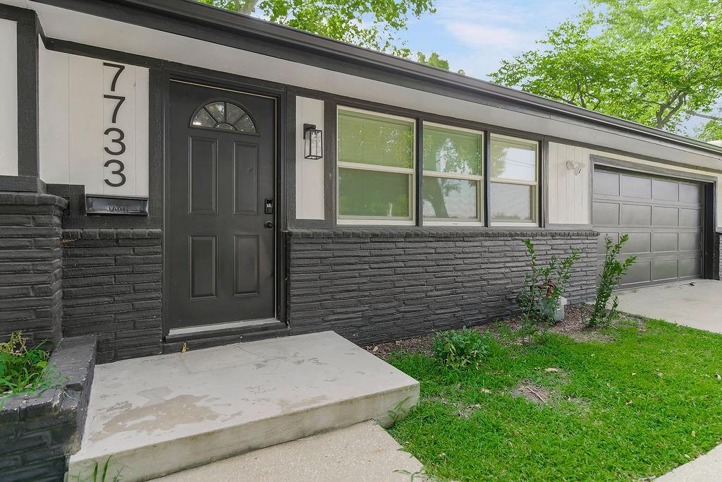 2nd image of 7733 Mission Rd, Prairie Village, KS 66208 | MLS# 2632908