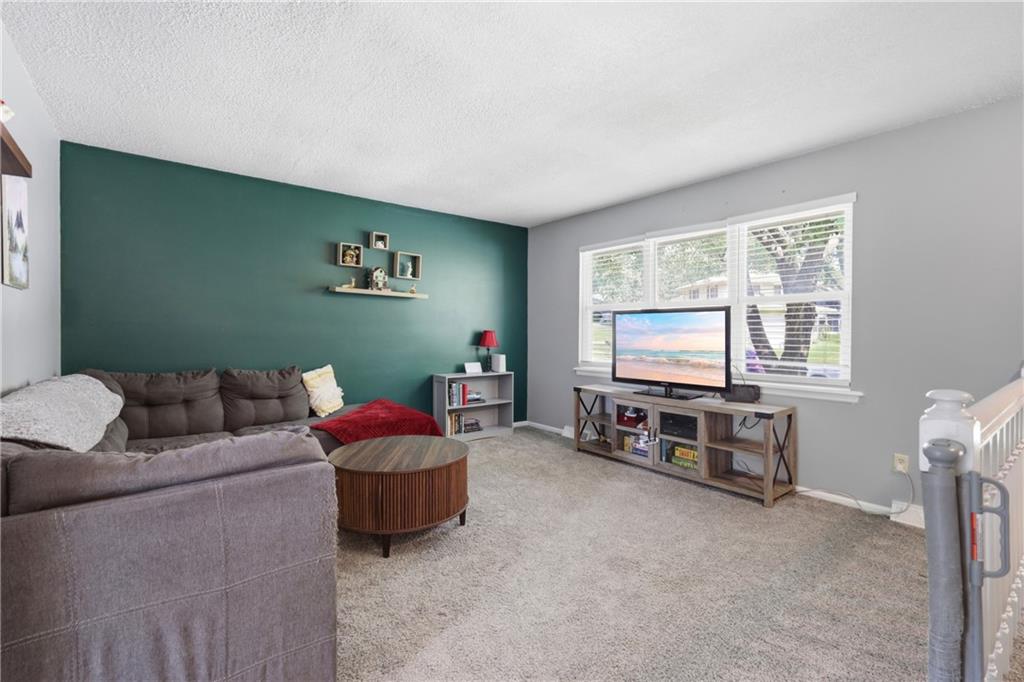 1st image of 104 Sw Gladstone Dr, Blue Springs, MO 64014 | MLS# 2632954