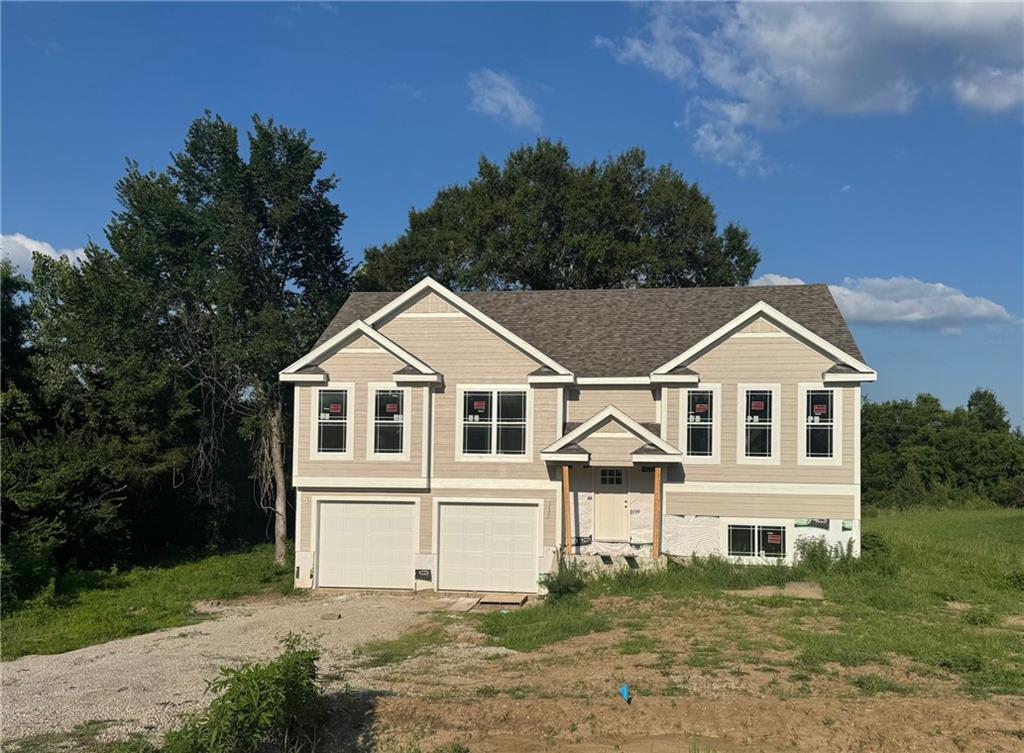 1st image of 233 Se 141 Rd, Warrensburg, MO 64093 | MLS# 2632958