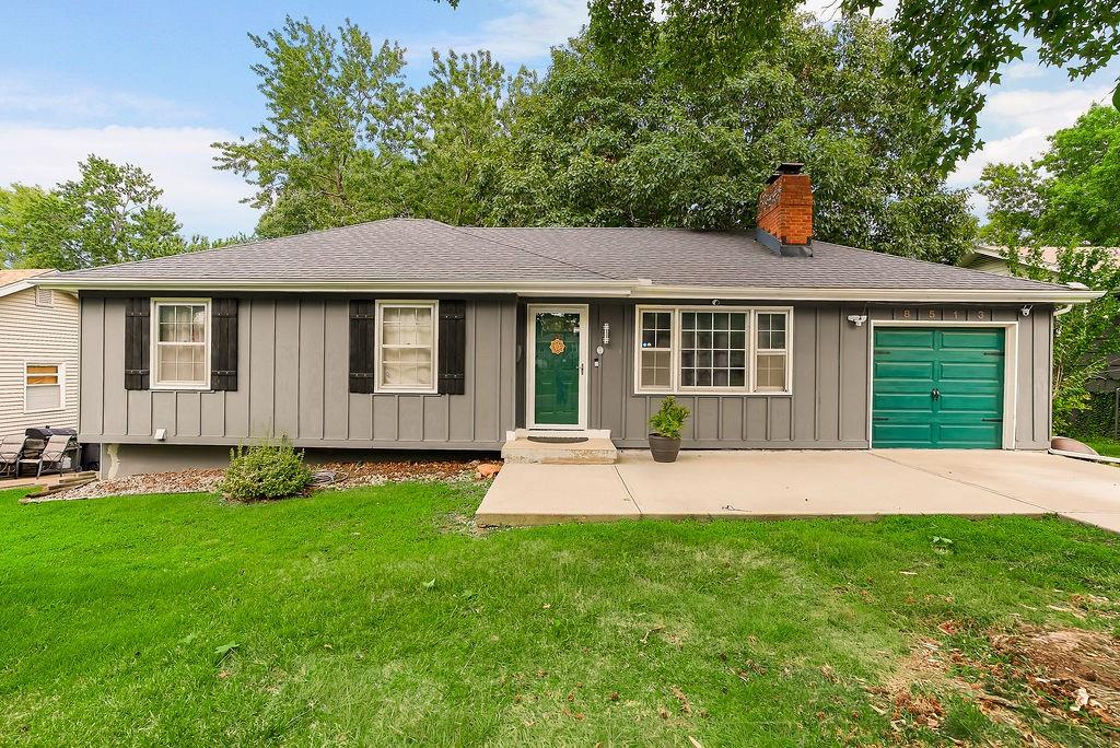 1st image of 8513 Arlington Ave, Raytown, MO 64138 | MLS# 2632993