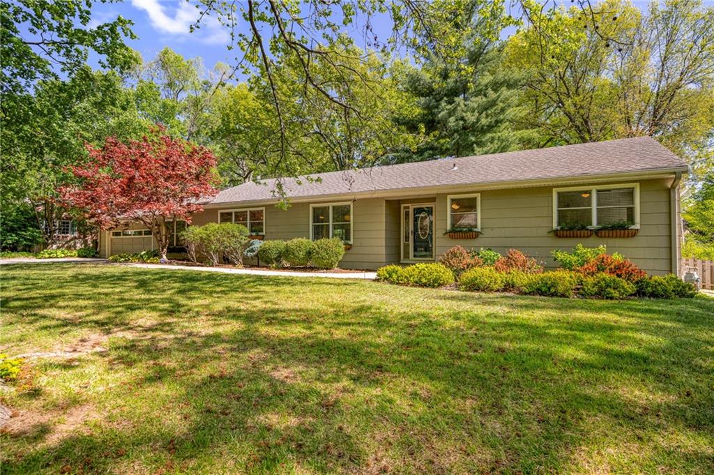 1st image of 2105 W 97th St, Leawood, KS 66206 | MLS# 2633017