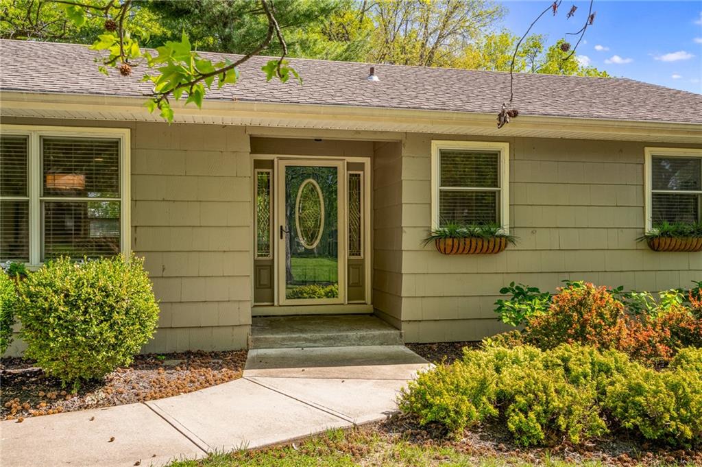 5th image of 2105 W 97Th St, Leawood, KS 66206 | MLS# 2633017