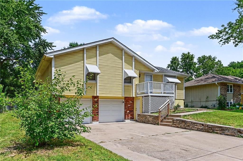 2nd image of 11312 E 58th Ter, Raytown, MO 64133 | MLS# 2633053