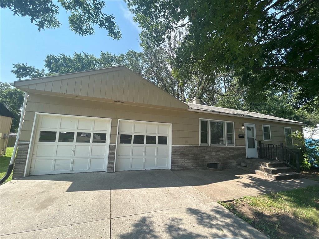 1st image of 8855 E 59th St, Raytown, MO 64133 | MLS# 2633054
