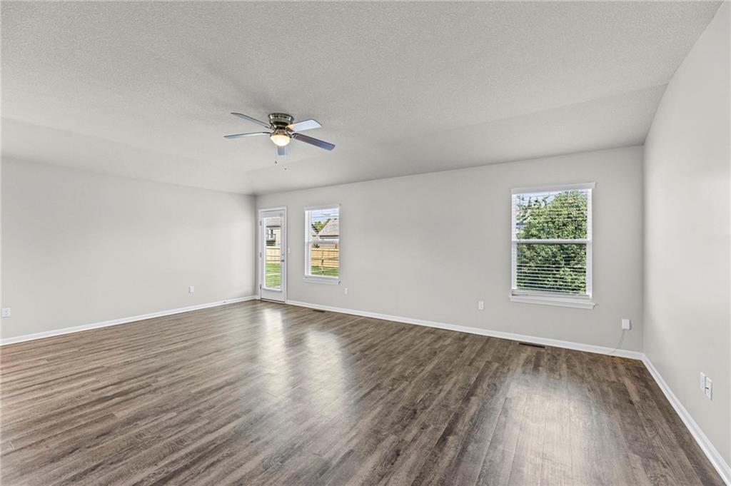 4th image of 749 S Cypress St, Gardner, KS 66030 | MLS# 2633072
