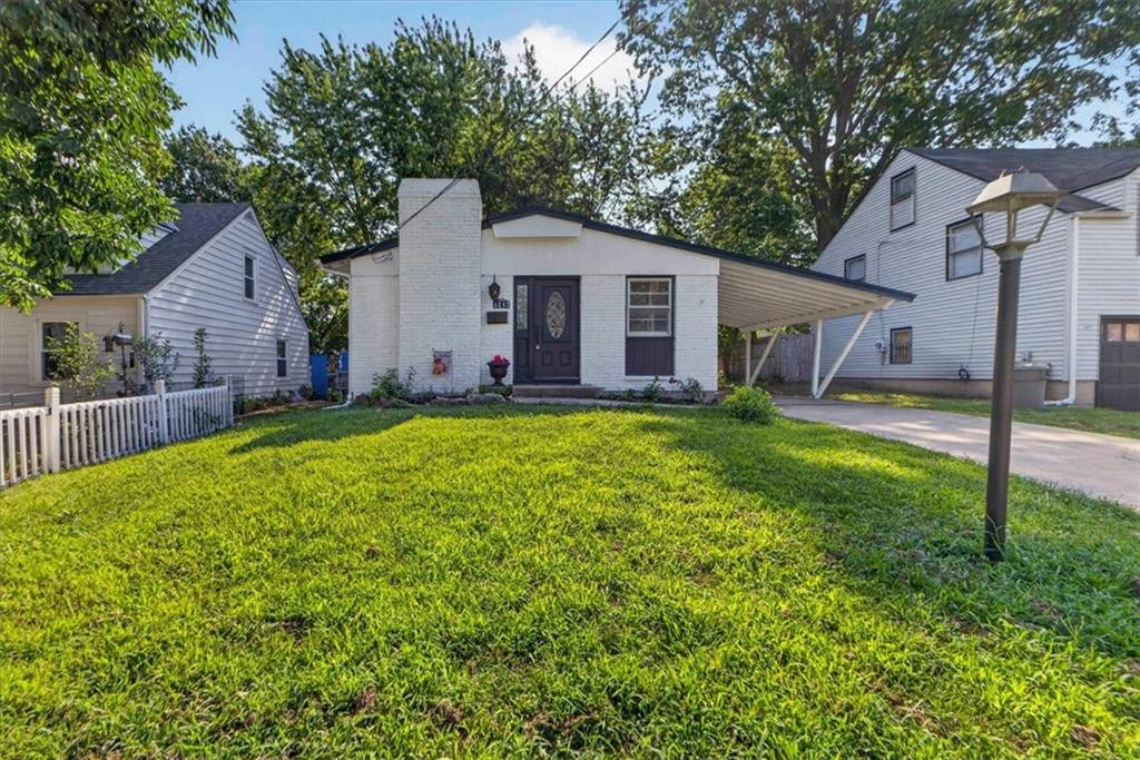 3rd image of 1217 S Osage St, Independence, MO 64055 | MLS# 2633075
