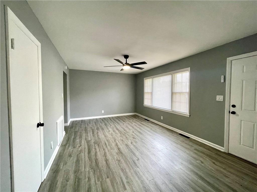 4th image of 5910 Kentucky Ave, Raytown, MO 64133 | MLS# 2633077