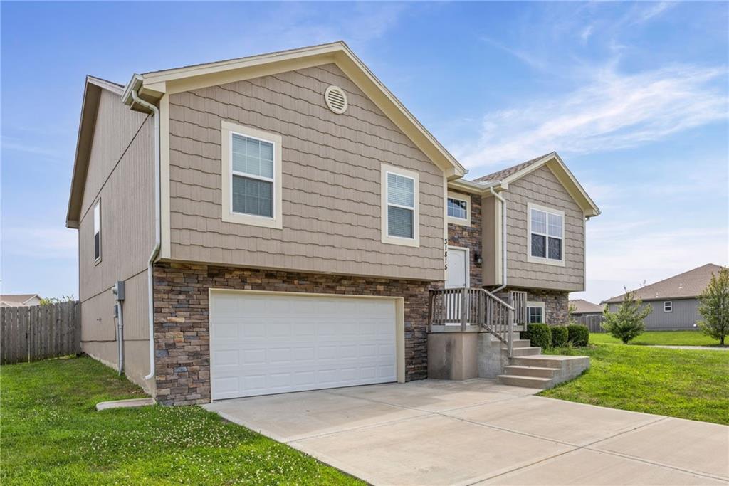 2nd image of 31815 W 171st St, Gardner, KS 66030 | MLS# 2633080