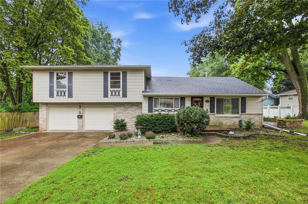 1st image of 10801 E 64 Ter, Raytown, MO 64133 | MLS# 2633086