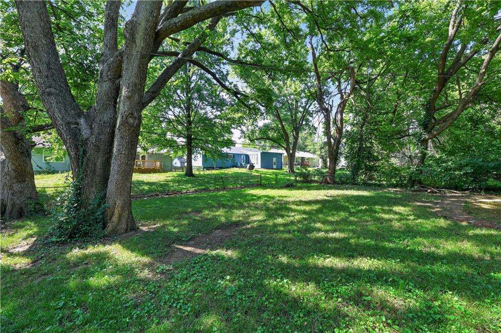 31st image of 11407 Richmond Ave, Kansas City, MO 64134 | MLS# 2633105