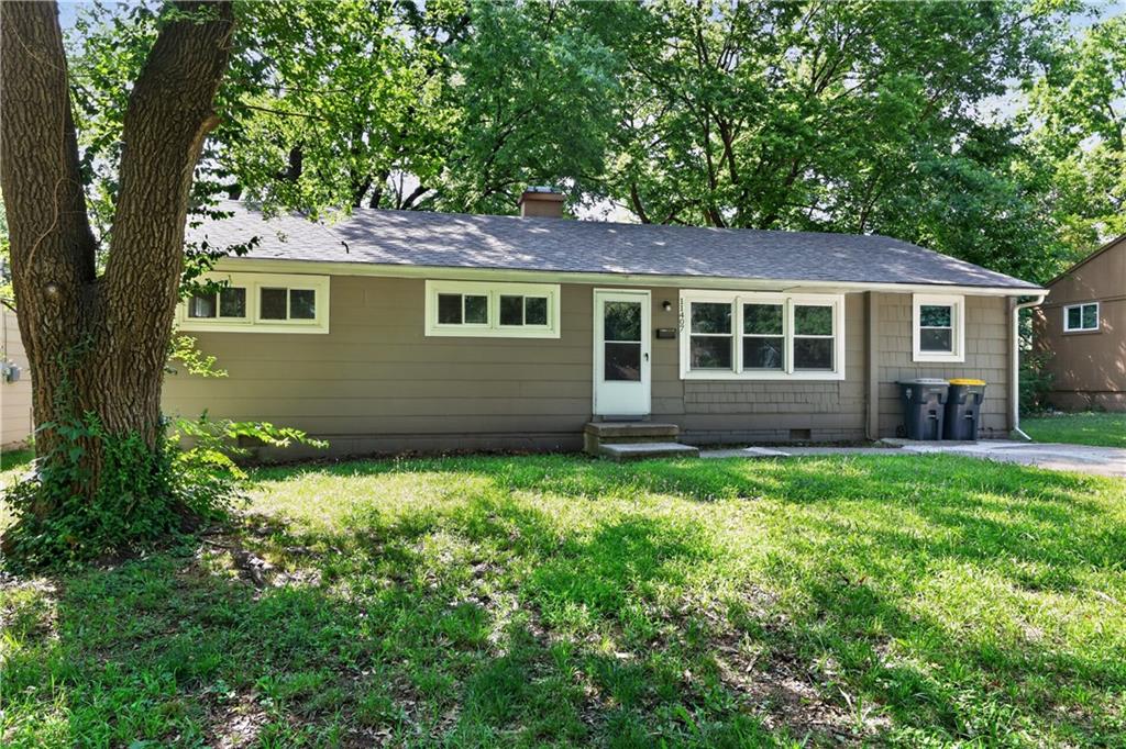 2nd image of 11407 Richmond Ave, Kansas City, MO 64134 | MLS# 2633105