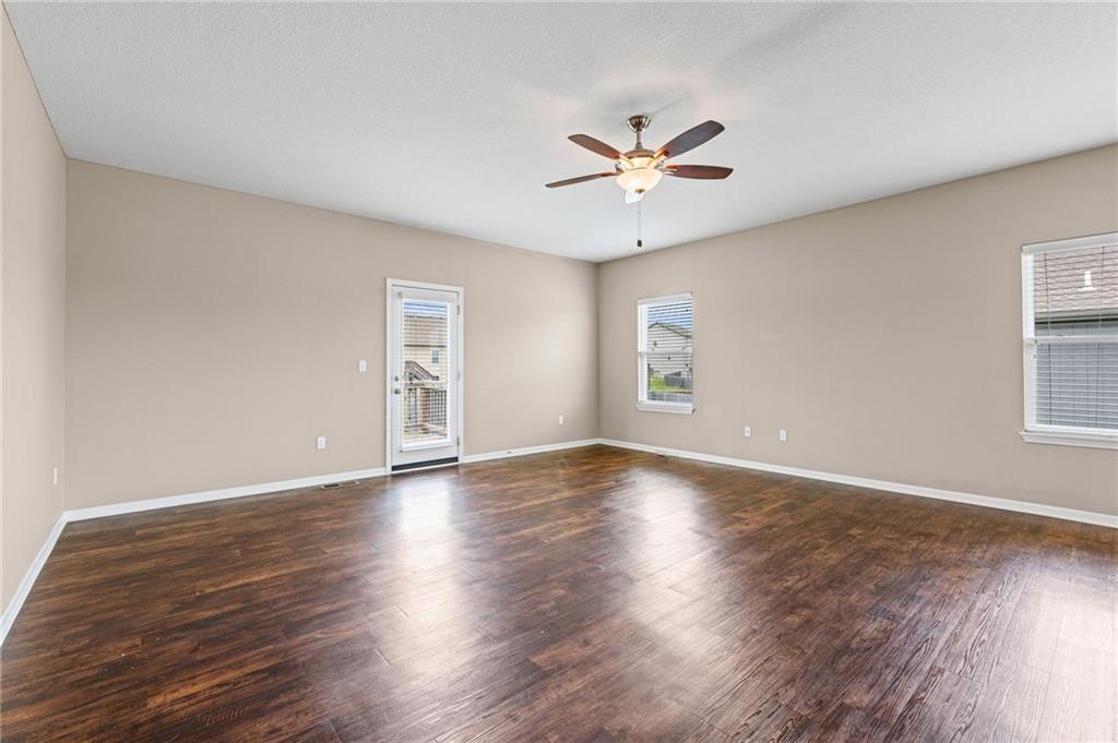 4th image of 26186 W 141St Ct, Olathe, KS 66061 | MLS# 2633107