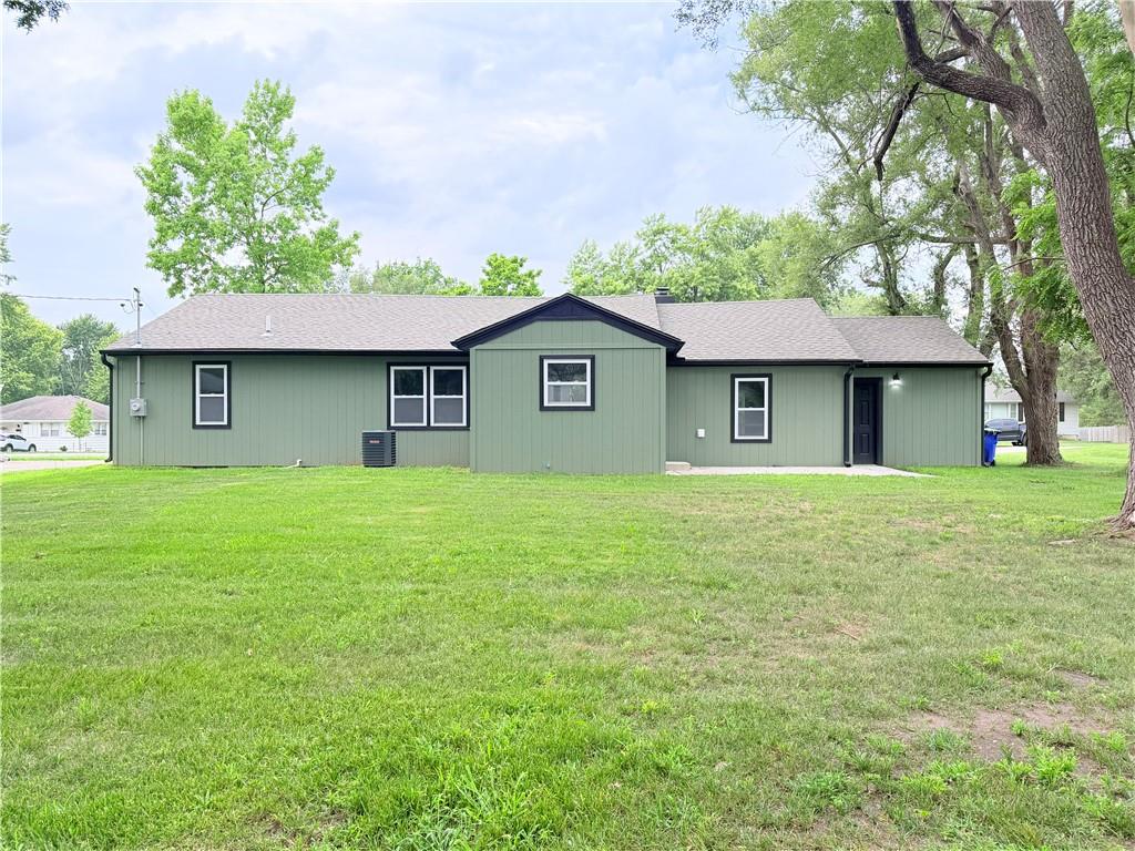 5th image of 605 Ne Douglas St, Lees Summit, MO 64063 | MLS# 2633162
