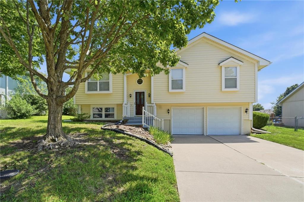 1st image of 505 Blue Grass Dr, Raymore, MO 64083 | MLS# 2633167