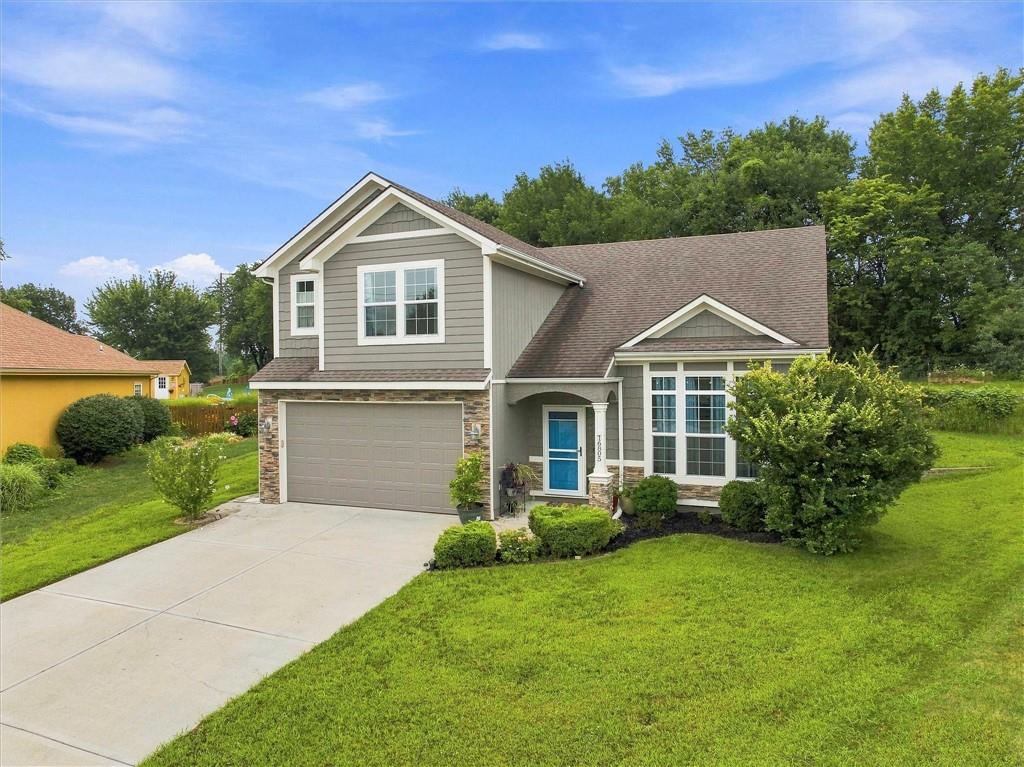 4th image of 16805 Juniper Dr, Basehor, KS 66007 | MLS# 2633182