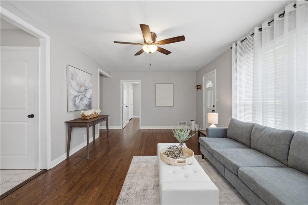 3rd image of 6704 Harris Ave, Raytown, MO 64133 | MLS# 2633183