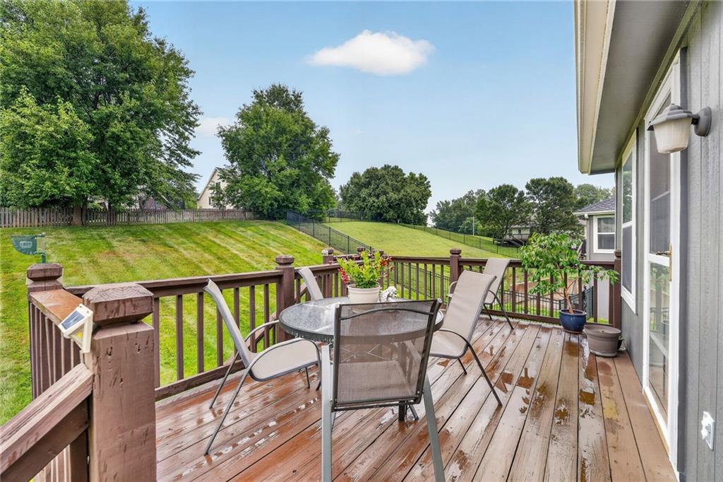 45th image of 1206 Wildwood St, Leavenworth, KS 66048 | MLS# 2633198