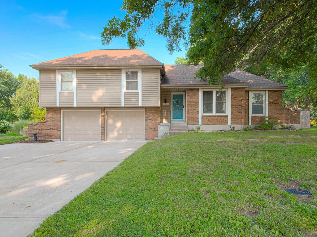1st image of 406 Meadow Ln, Raymore, MO 64083 | MLS# 2633222