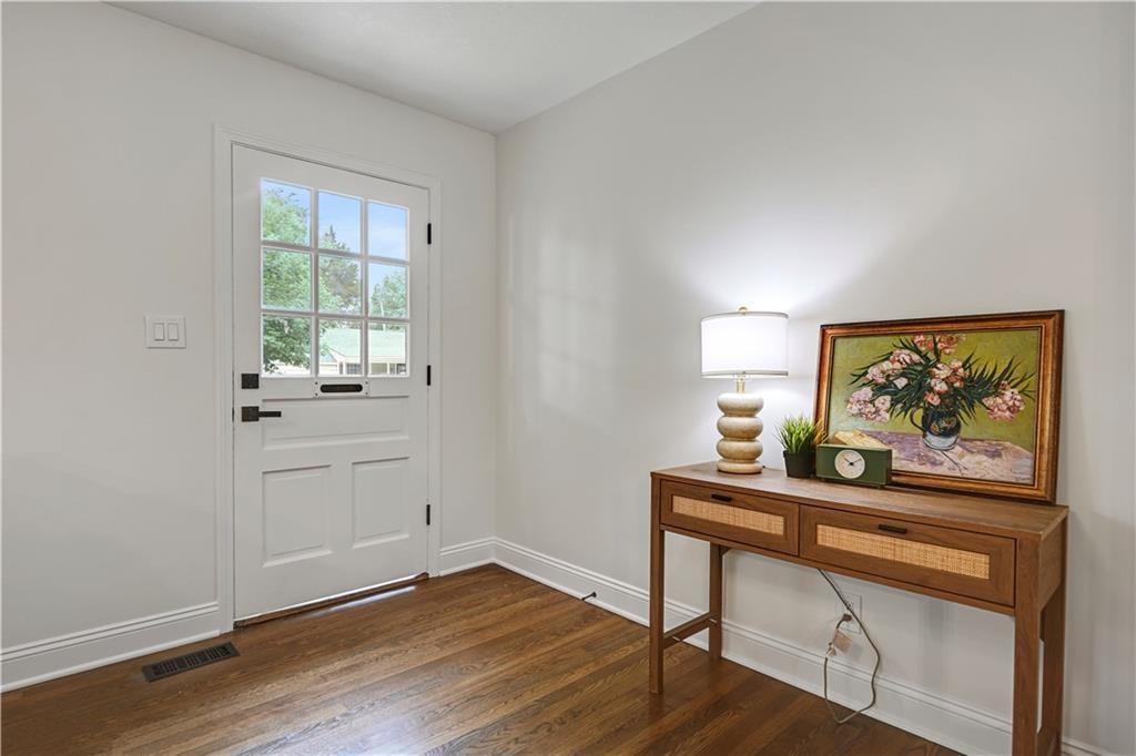 4th image of 5408 W 72Nd St, Prairie Village, KS 66208 | MLS# 2633223
