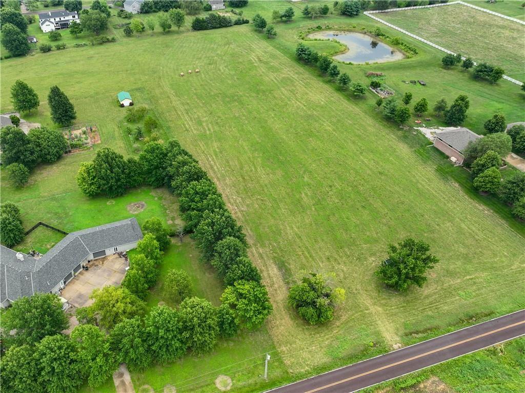 2nd image of 19185 Antioch Rd, Overland Park, KS 66013 | MLS# 2633229