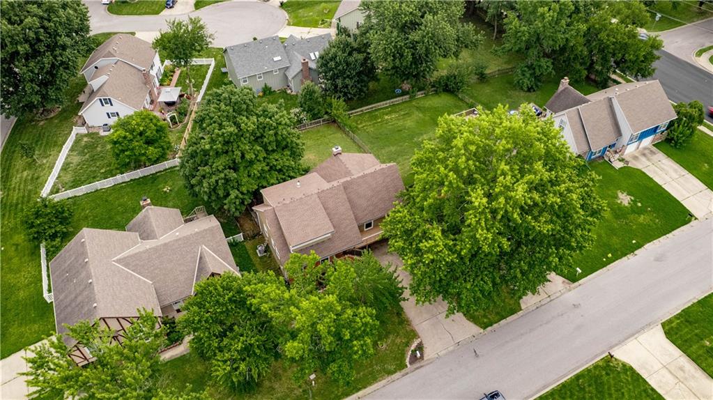 5th image of 205 Ne Noeleen Ln, Lees Summit, MO 64086 | MLS# 2633284