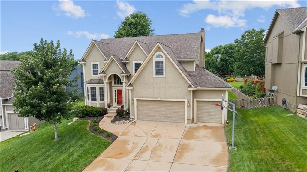 1st image of 22414 W 45th St, Shawnee, KS 66226 | MLS# 2633308