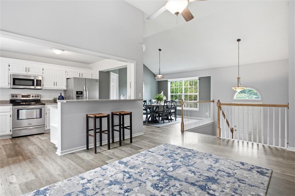 4th image of 15443 S Sturgeon Dr, Olathe, KS 66062 | MLS# 2633320