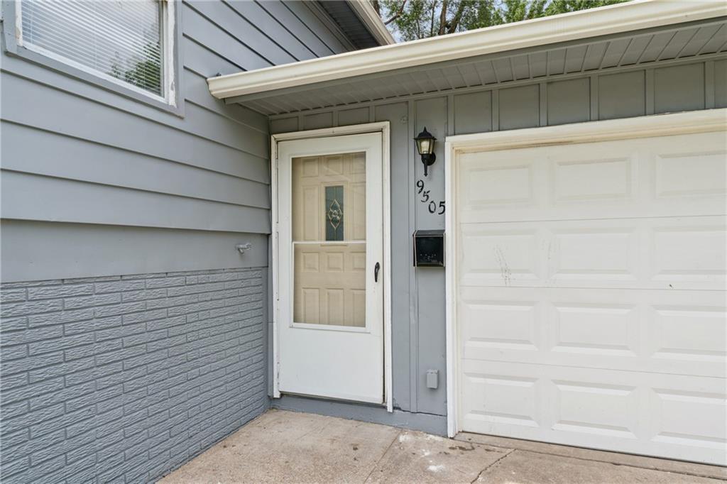 36th image of 9505 Spring Valley Rd, Kansas City, MO 64134 | MLS# 2633360
