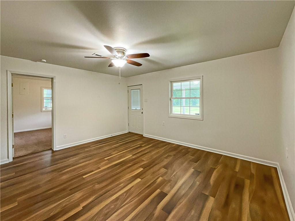 5th image of 412 E Saline St, Sedalia, MO 65301 | MLS# 2633374