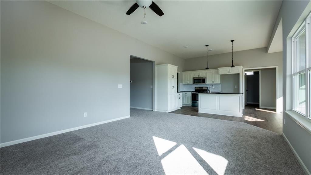 4th image of 1307 Ne White Oaks Ln, Oak Grove, MO 64075 | MLS# 2633381