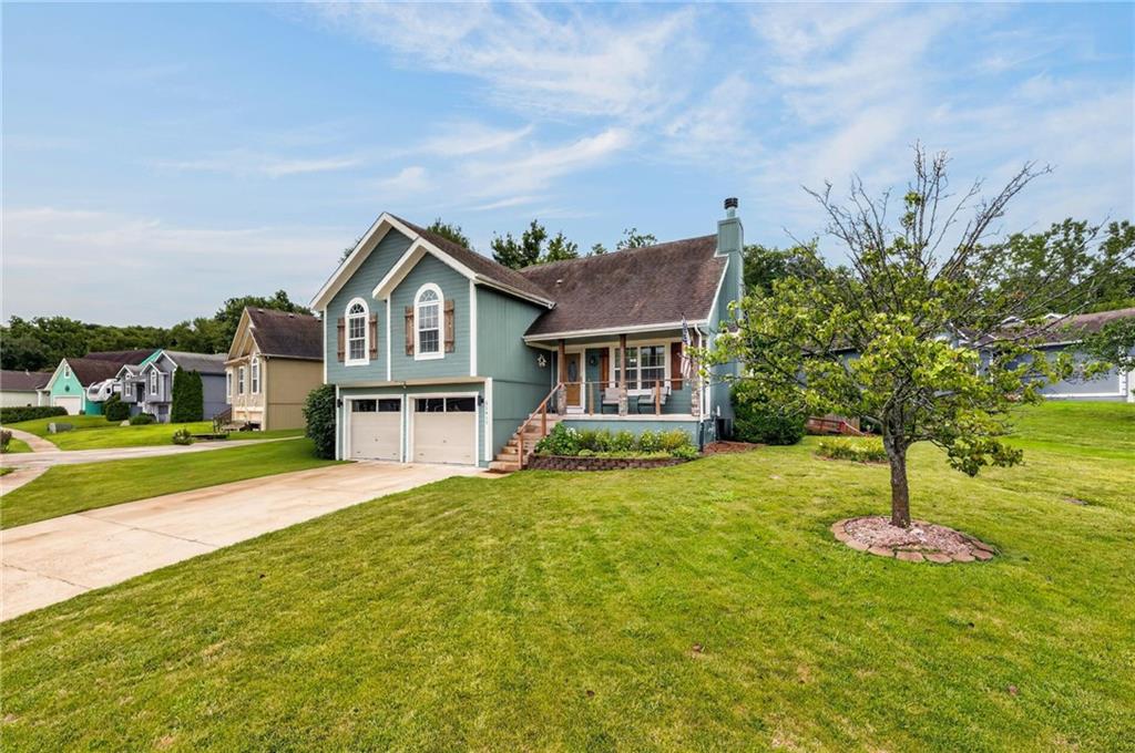 3rd image of 21417 E 50Th Terrace Ct, Blue Springs, MO 64015 | MLS# 2633384