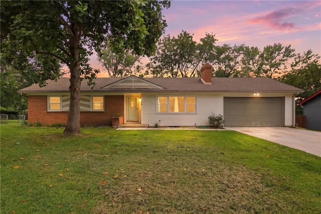 2nd image of 9112 E 58th Ter, Raytown, MO 64133 | MLS# 2633399