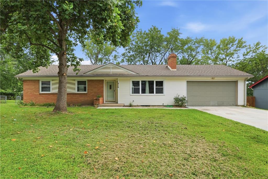 1st image of 9112 E 58th Ter, Raytown, MO 64133 | MLS# 2633399