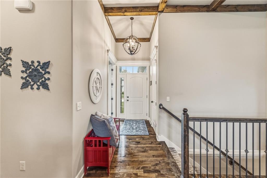 4th image of 2833 Ne Parkview Ln, Lees Summit, MO 64086 | MLS# 2633443