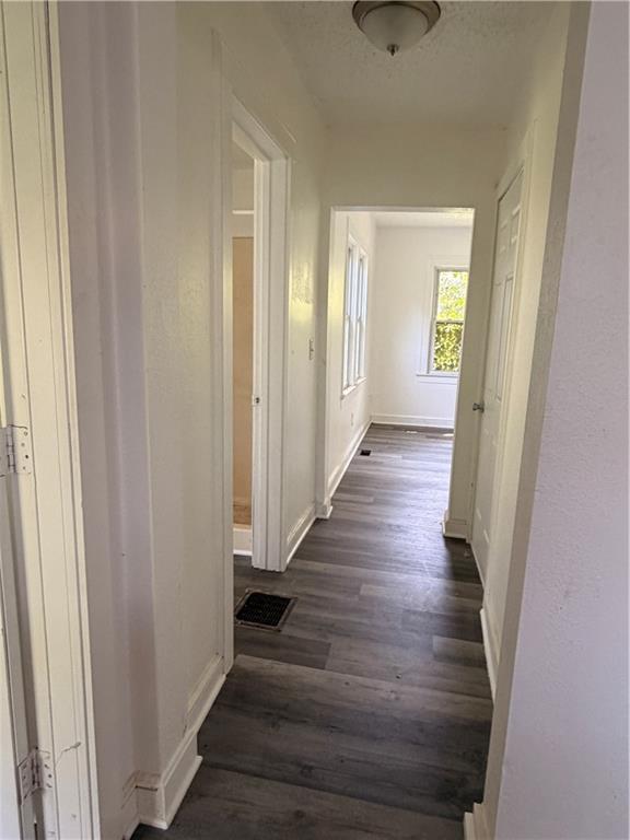 5th image of 337 N 34Th St, Kansas City, KS 66102 | MLS# 2633455
