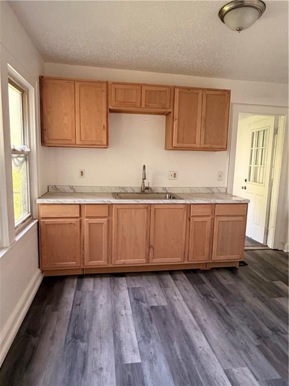 4th image of 337 N 34Th St, Kansas City, KS 66102 | MLS# 2633455