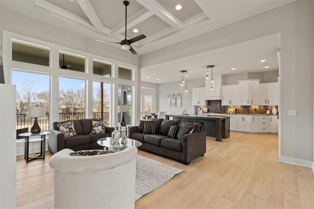 5th image of 4278 Tee Box Dr, Basehor, KS 66007 | MLS# 2633489